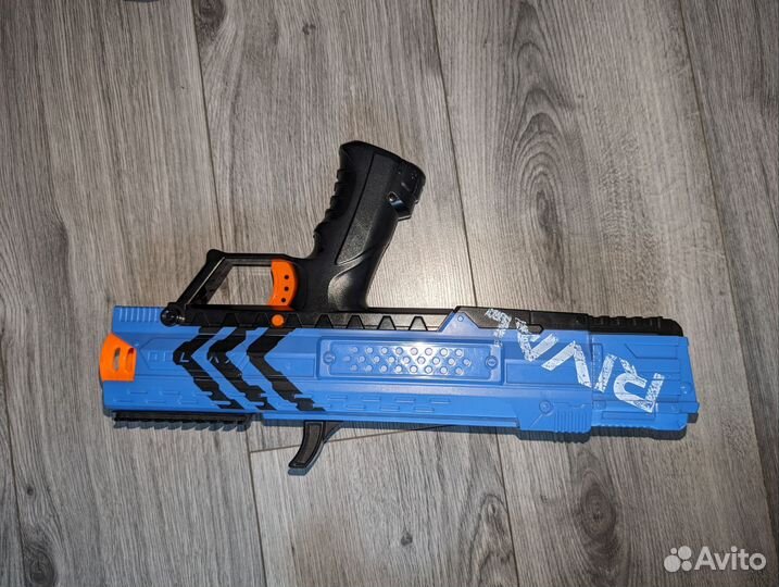 Nerf бластеры