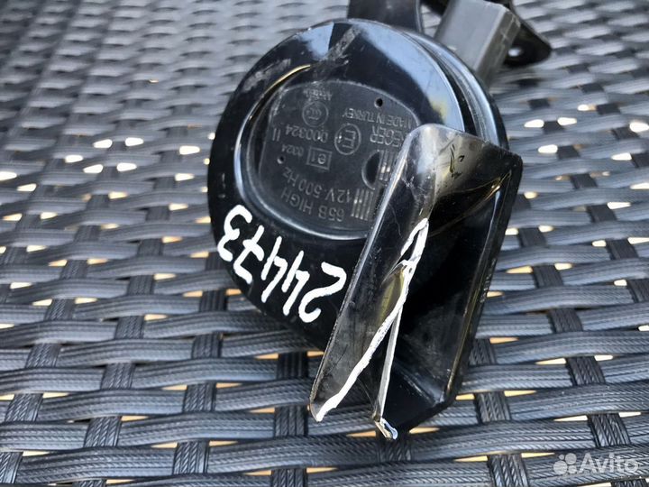 Сигнал звуковой Audi Q3 2012-2018