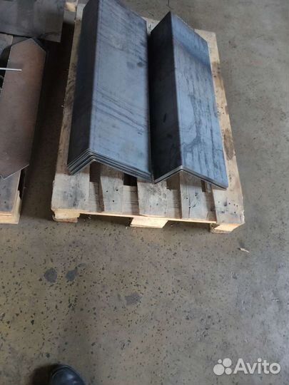 Гибка листового металла до 12мм