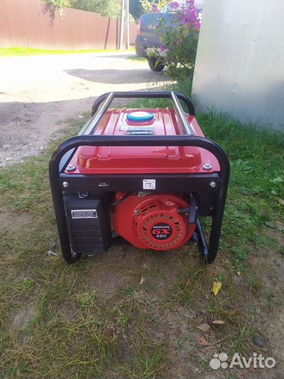 Бензиновый генератор