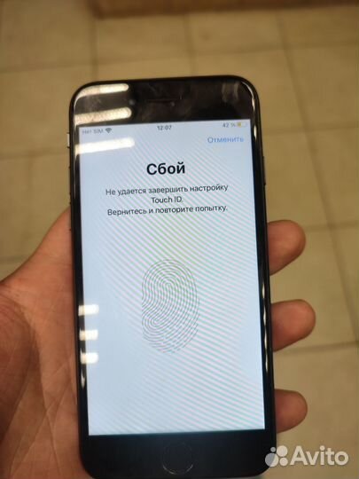 iPhone 8, 64 ГБ