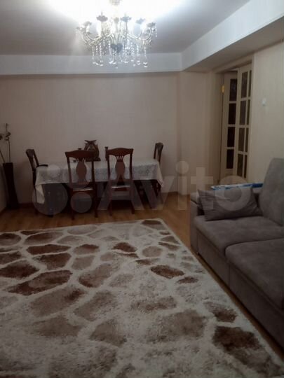 4-к. квартира, 120 м², 3/9 эт.