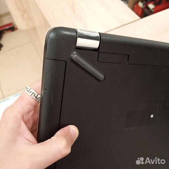 Ноутбук HP 15-RA029UR (Intel i5)