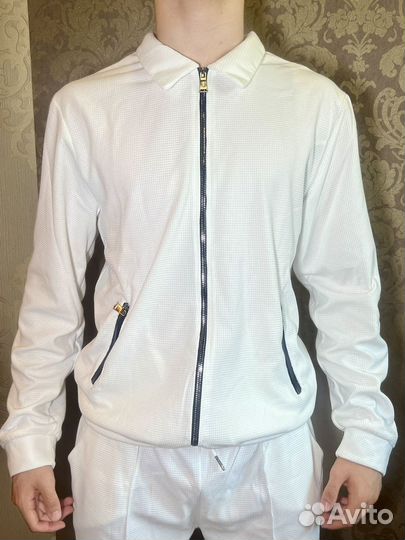 Костюм мужской