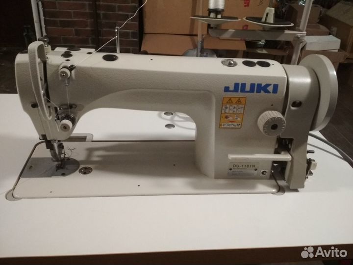 Прямострочная машина с шагающей лапкой DU-1181Juki