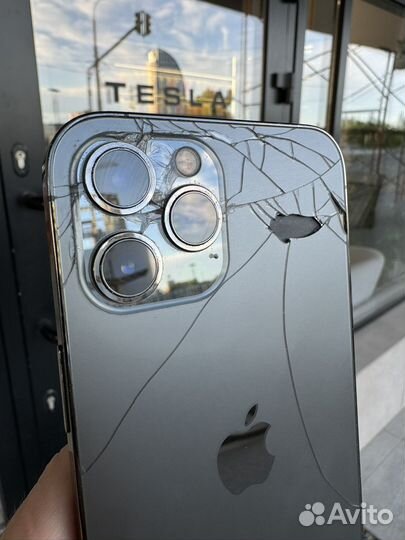 Ремонт iPhone/Замена задней крышки iPhone