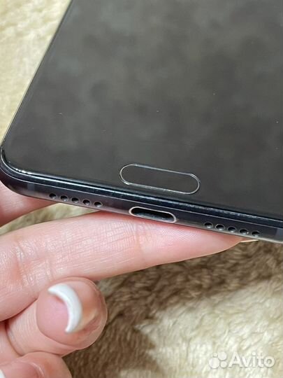HUAWEI P20, 4/128 ГБ