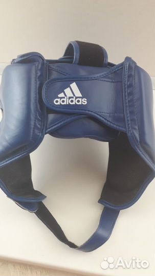 Боксерский шлем adidas