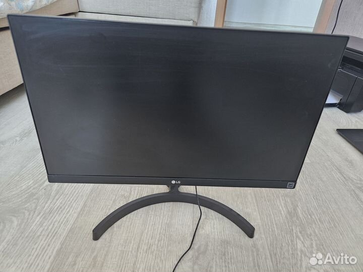 Монитор LG 21.5