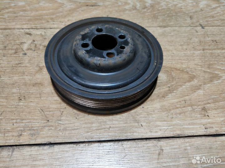 Шкив коленвала Volkswagen Golf