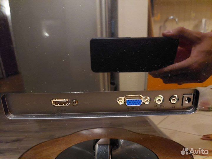 Монитор philips