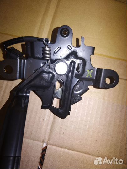 Замок капота Toyota RAV4 53510-42130