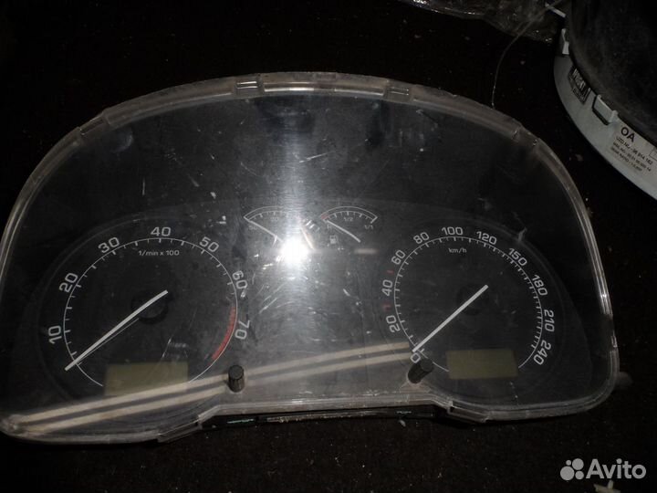 Панель приборов Skoda Octavia Tour 1.8