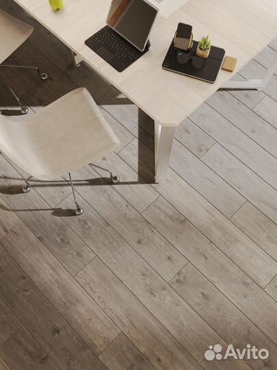 Ламинат Egger Дуб Муром серый EPL138