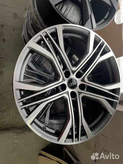 Кованые оригинальные диски Audi A7 4K New R21