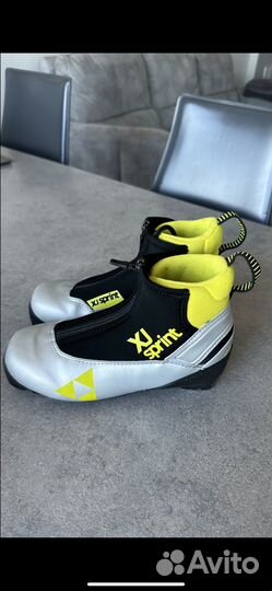 Лыжные ботинки детские 36