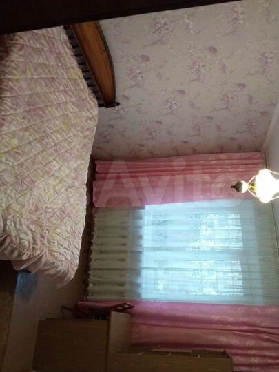 2-к. квартира, 54 м², 4/10 эт.