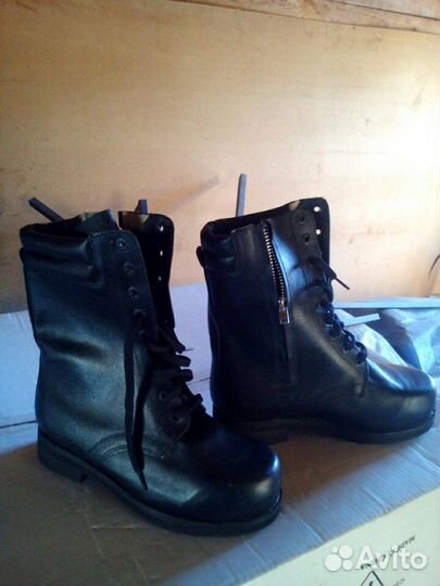 Берцы кожаные, новые р.42. Толстая кожа