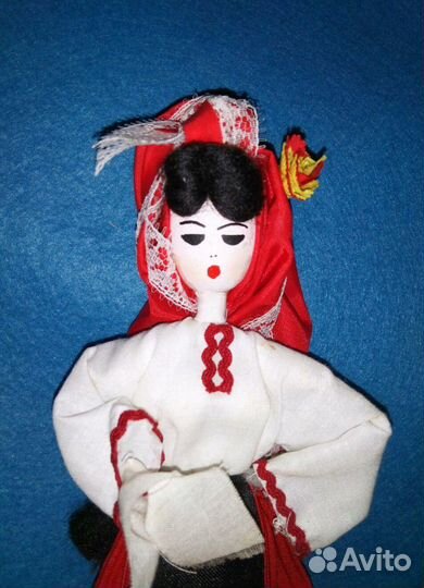 Кукла в национальном костюме. Винтаж. Актуально