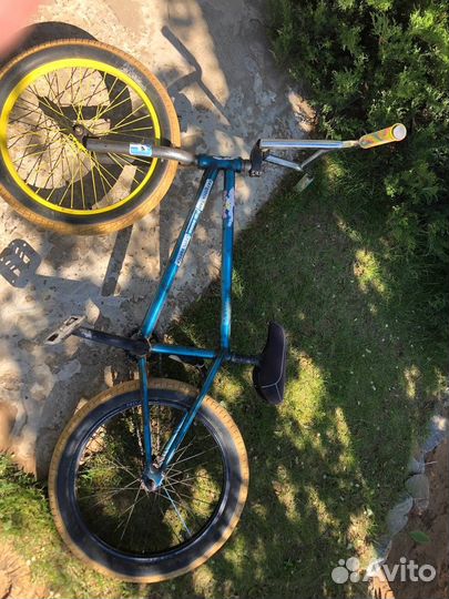 Трюковой велосипед bmx