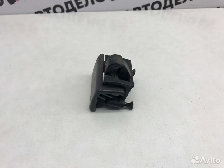 Ручка бардачка Daihatsu Gran Move 2000 г