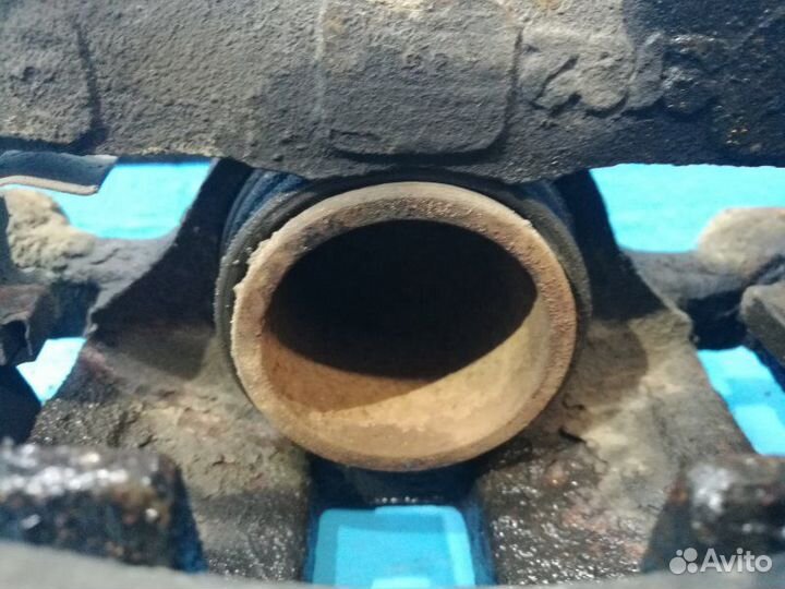 Суппорт передний левый Mitsubishi FTO DE3A 6a12