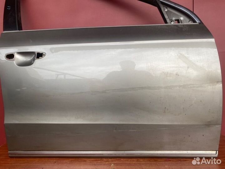 Дверь передняя правая Vw Passat B7 универсал сffb