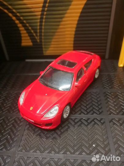 Porsche Panamera turbo rmzcity UNi fortune 4009