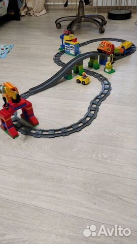 Конструктор Лего Дупло + Свинка Пеппа Паровозик