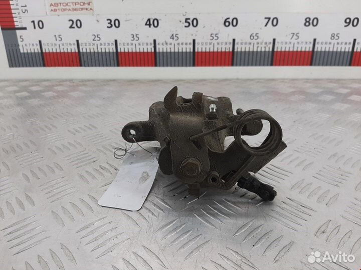 Суппорт задний левый для Audi A4 B5 8D0615423