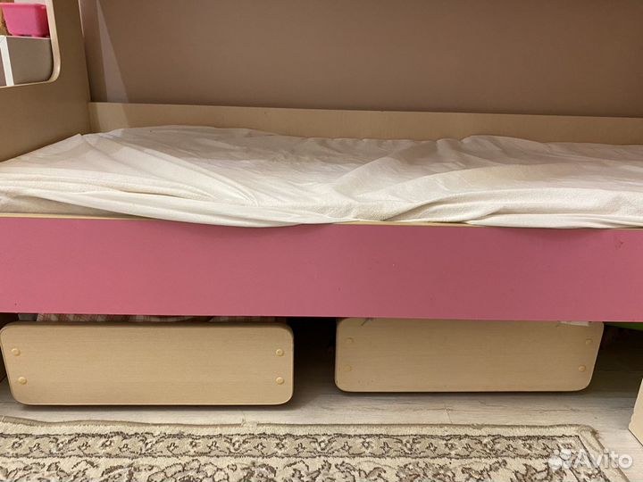 Детская двухярусная кровать с матрасом бу