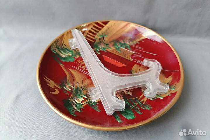 Тарелка на подставке