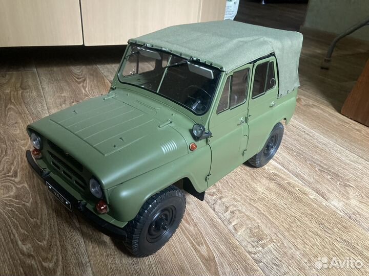 Модель УАЗ 469 деагостини