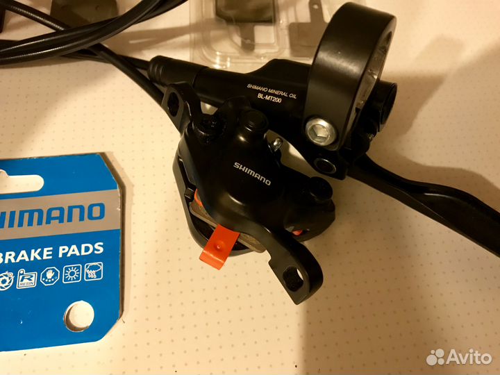 Тормозные колодки на тормоза Shimano