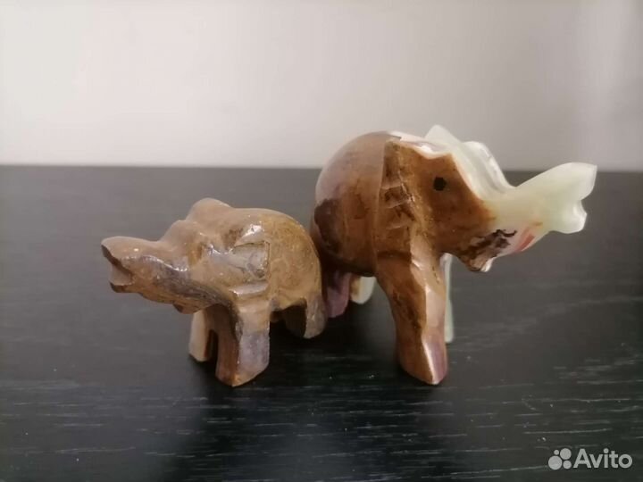 Оникс природный камень. Статуэтка Слон