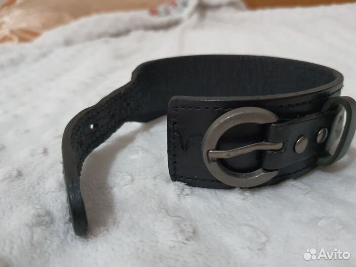 Кожаный браслет мужской