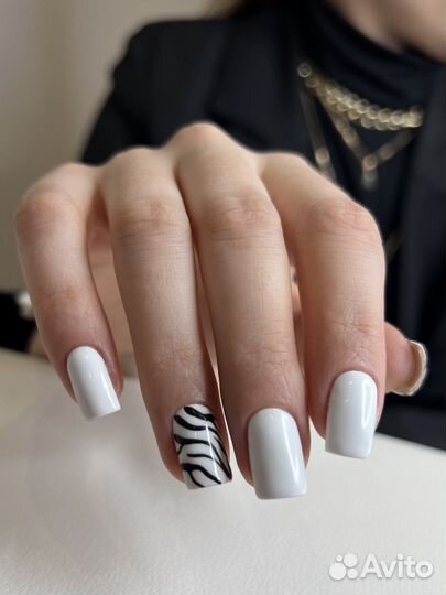 Маникюр с покрытием