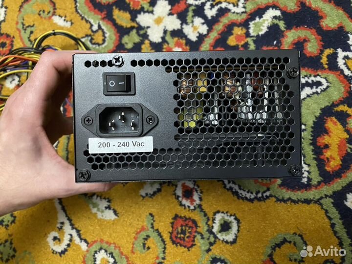 Блок питания AeroCool VX-750