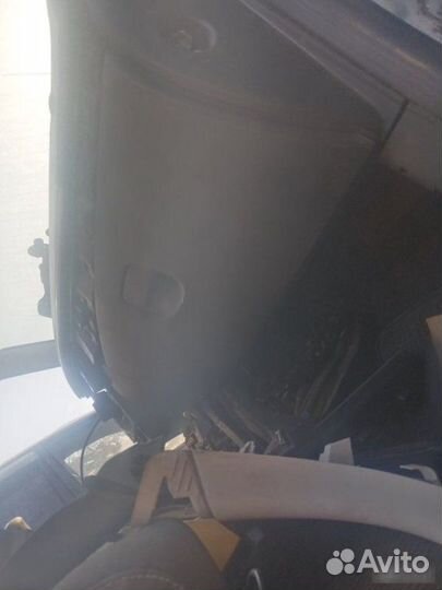 Бардачок Renault Fluence