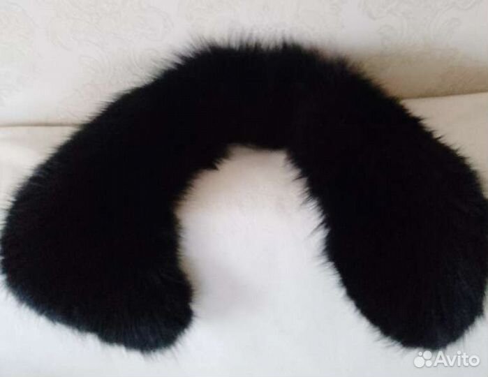 Меховой воротник чернобурка