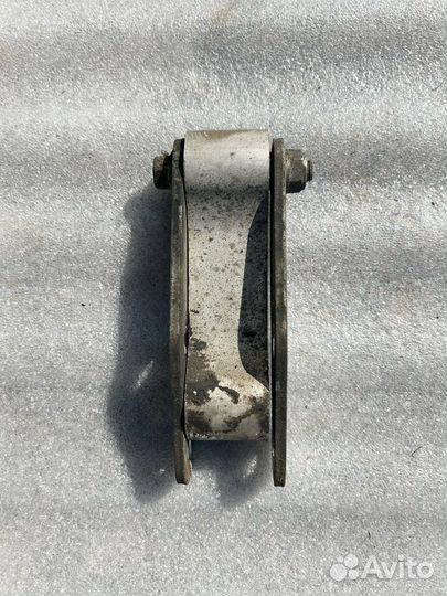 Honda CBR600F4 рычаг прогрессии