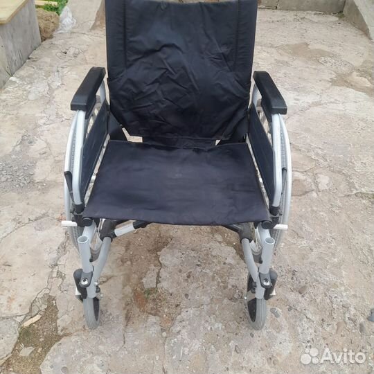 Инвалидная коляска новая