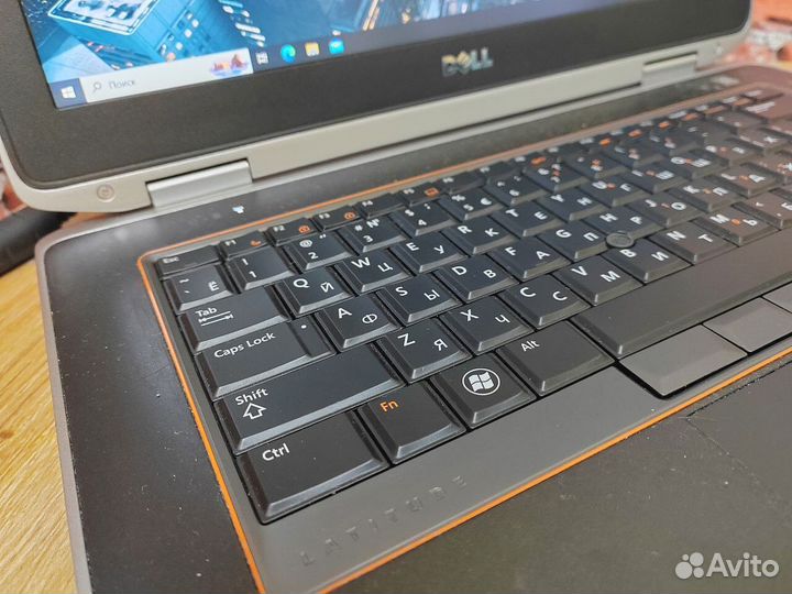 Dell ноутбук с 14