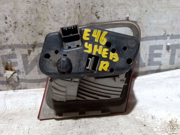 Фонарь в крышку багажника BMW 3 E46 Универсал