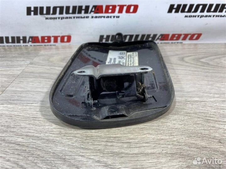 Лючок бензобака Volkswagen Touareg кроссовер 2.5