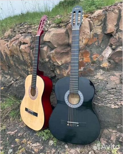 Классическая гитара шестиструнная
