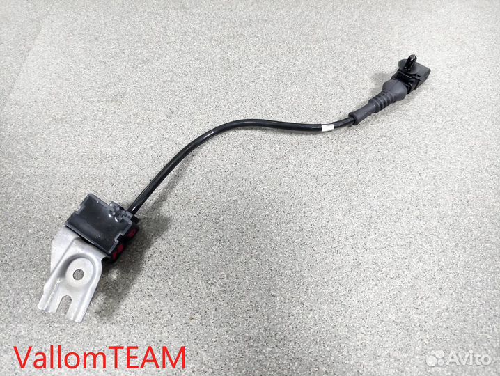 Лот Q81 Датчик ускорения audi Q7