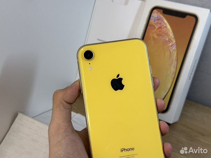 iPhone Xr, 64 ГБ