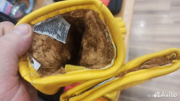 Перчатки, ледоходы, наколенники