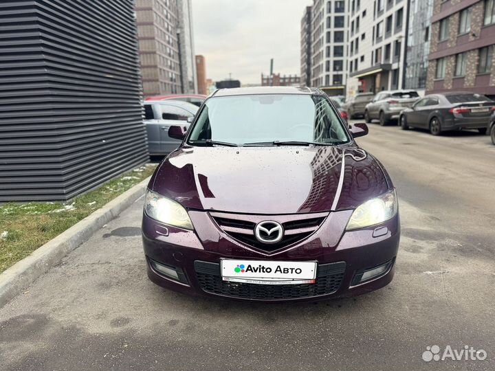 Mazda 3 2.0 МТ, 2007, 250 800 км